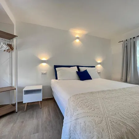 Via Giardini Maison d'hôtes