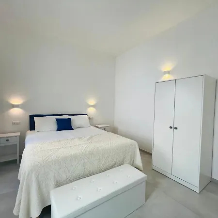 Guest house Via Giardini *